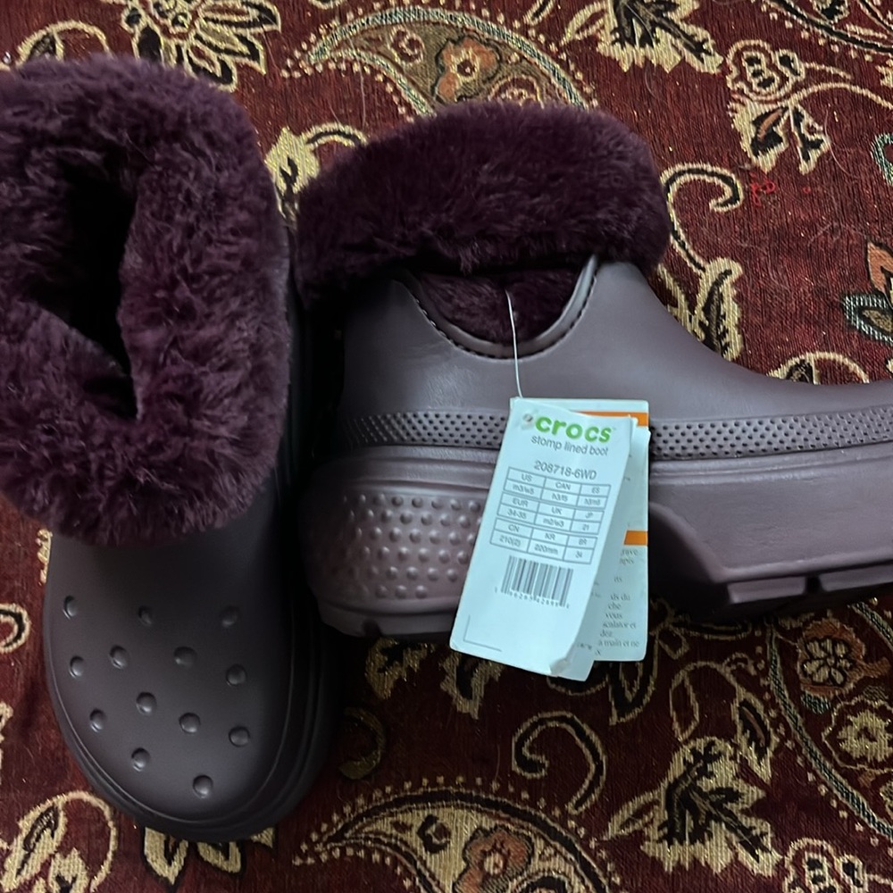 NWT CROC Stomp boot Women’s Size 5 Dark Cherry Fully lined - Picture 4 of 4